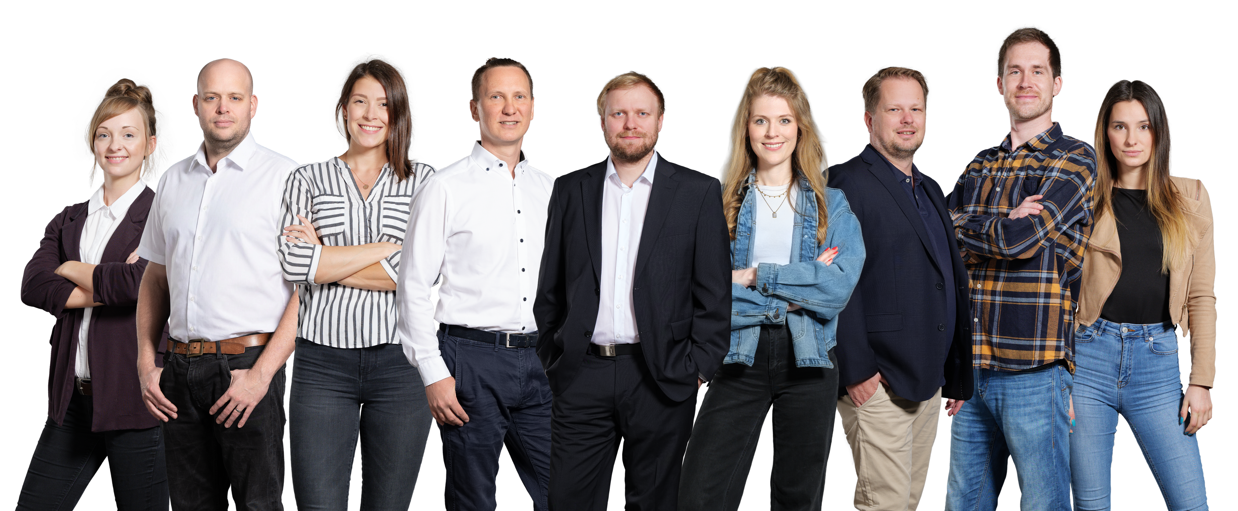 Zusehen sind 9 Personen der dotSource als Ansprechpartner vor Ort